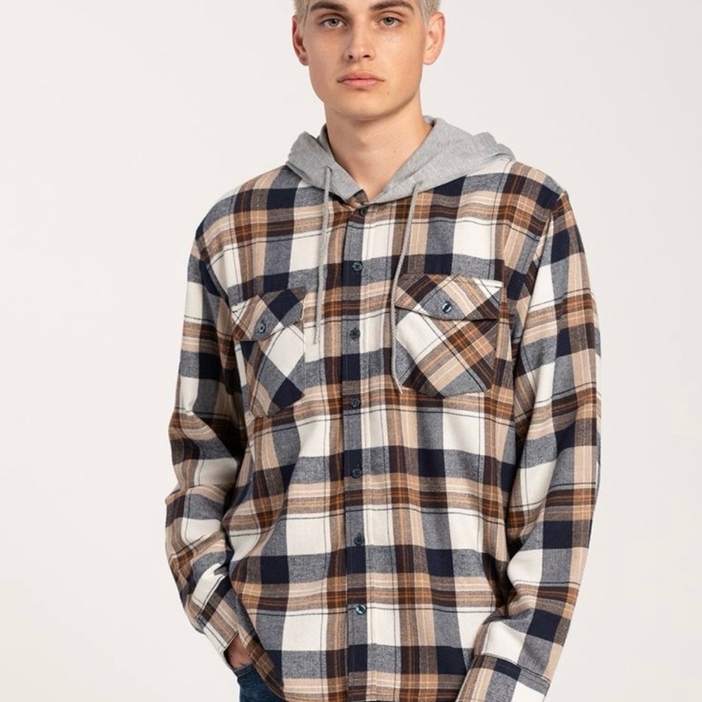🛍️ [RSQ Collective] button down